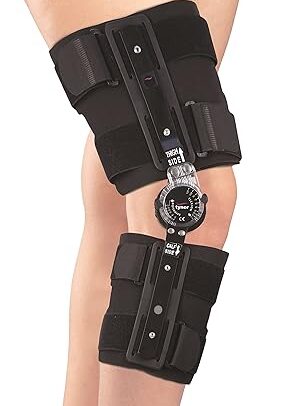 KNEE BRACE
